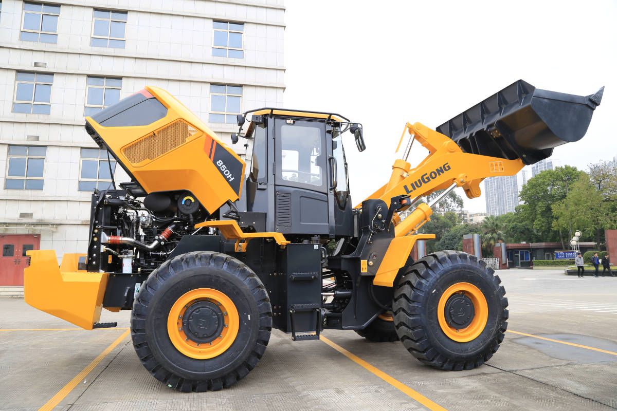Китайская спецтехника фронтальный погрузчик LiuGong 855H