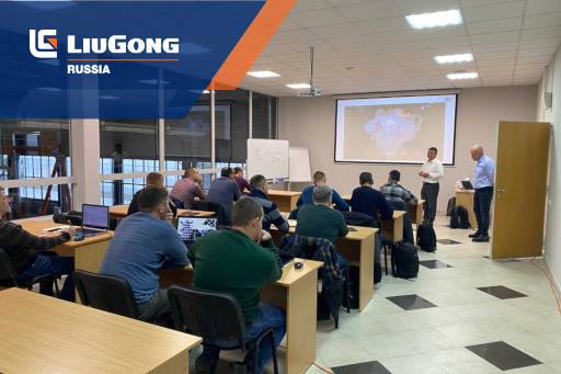 Проводит представитель завода Guangxi LiuGong Machinery Co.